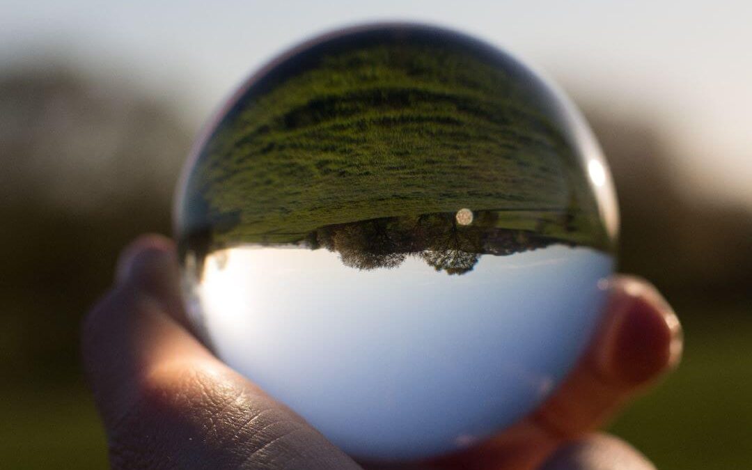 Looking into the Strength of Perspective